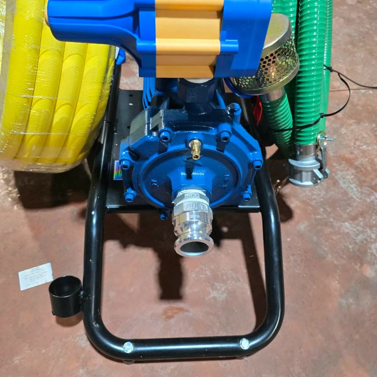 Parlour Wash Down Pump - Image 3