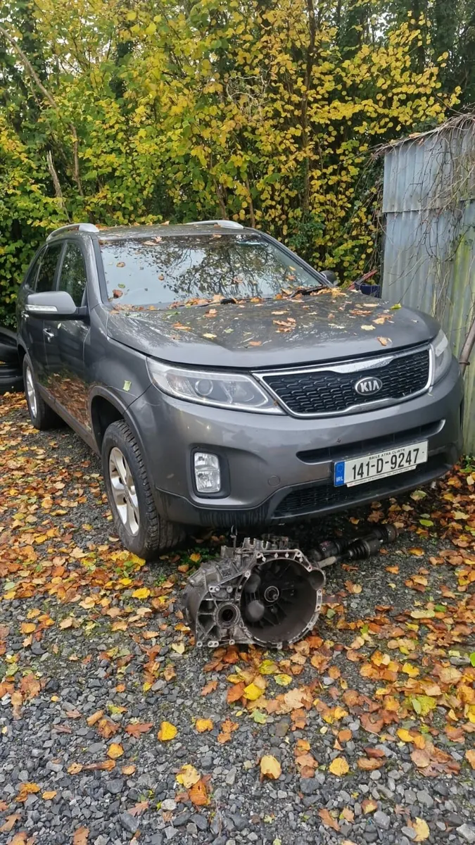 2014 kia sorento 2.2 comercial jeep (needs engine)