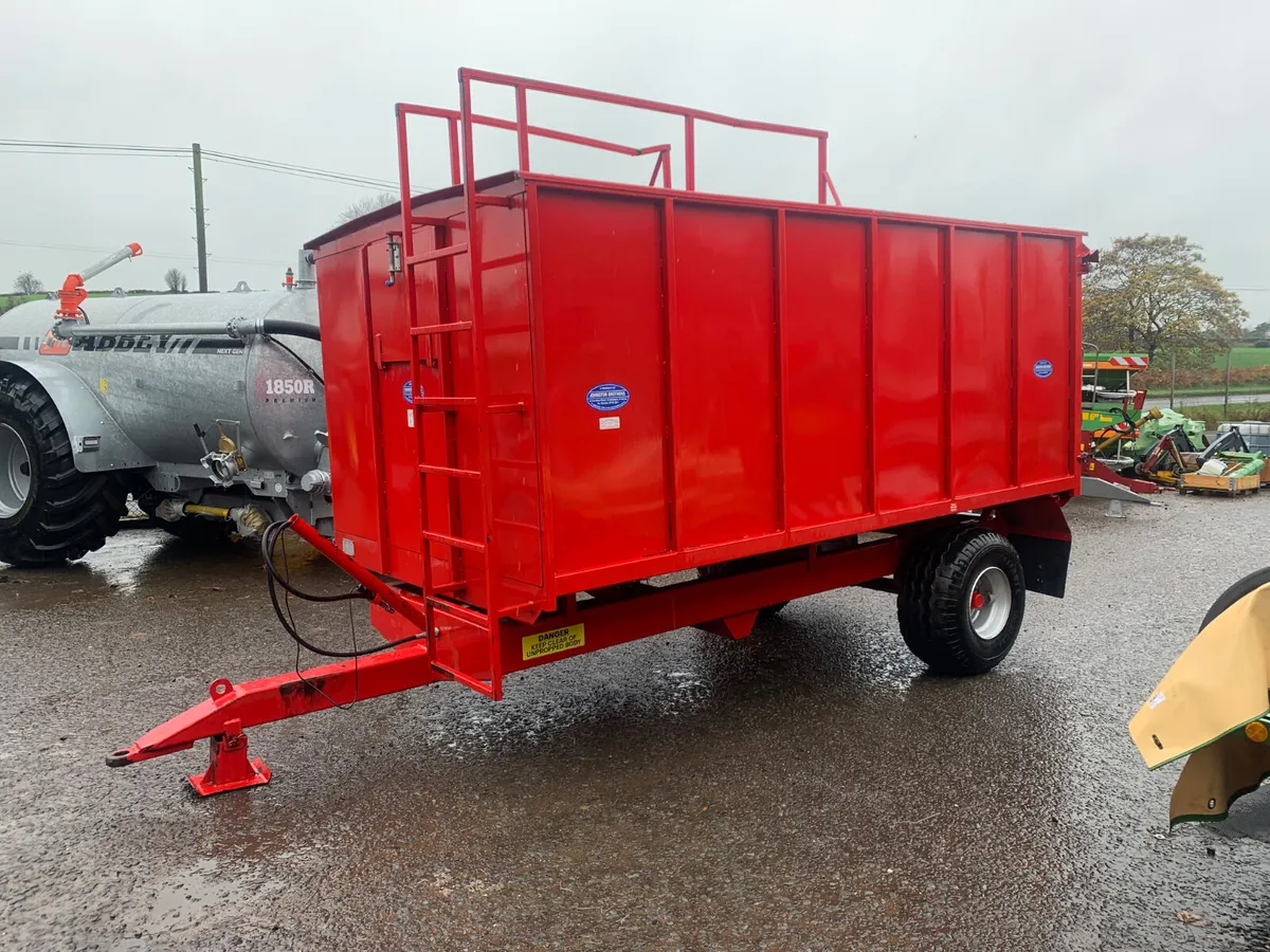 Johnston sawdust trailer - Image 2