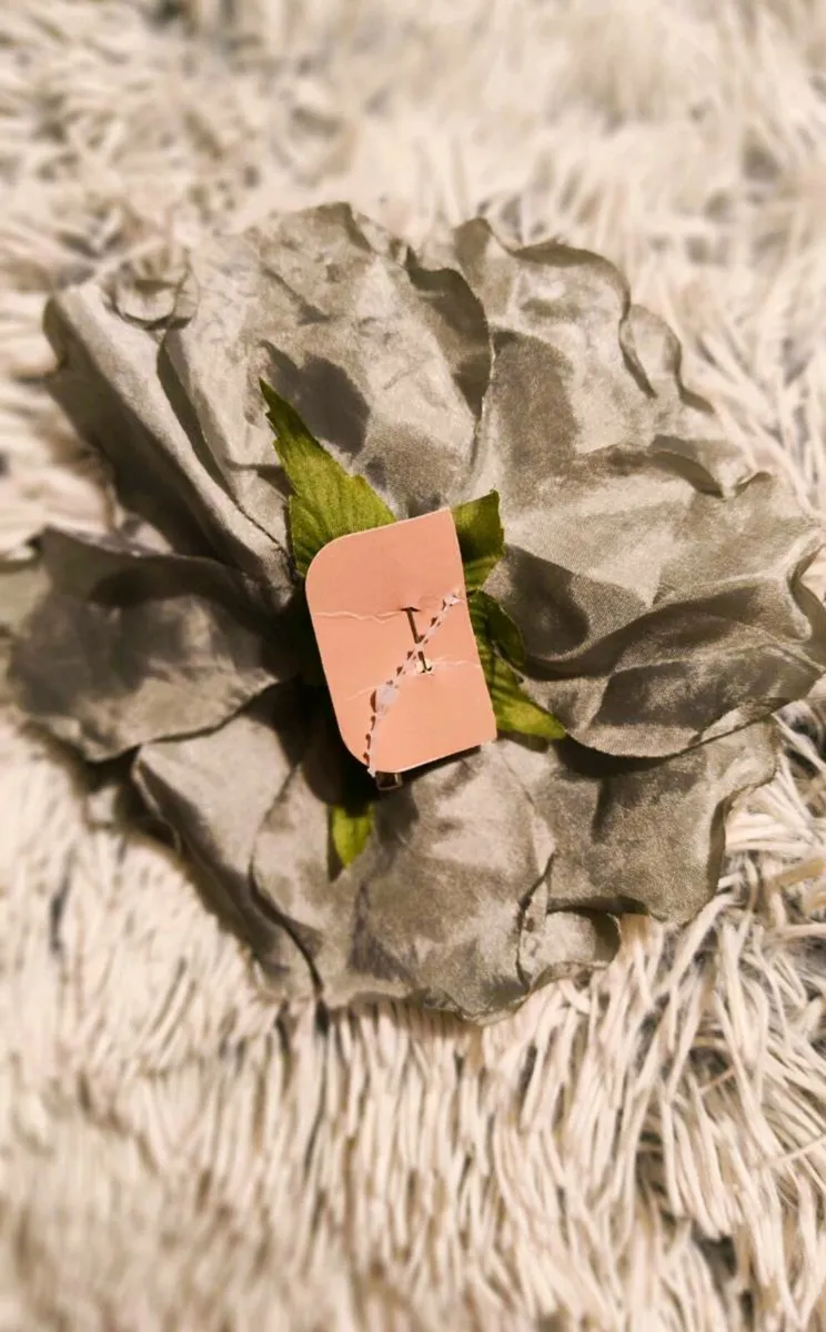 Soft Grey Flower hair clip – Elegant & Versatile - Image 2