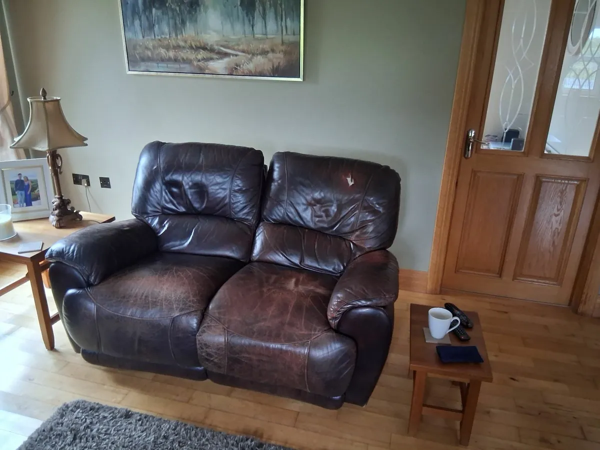 Leather sofa - Image 2