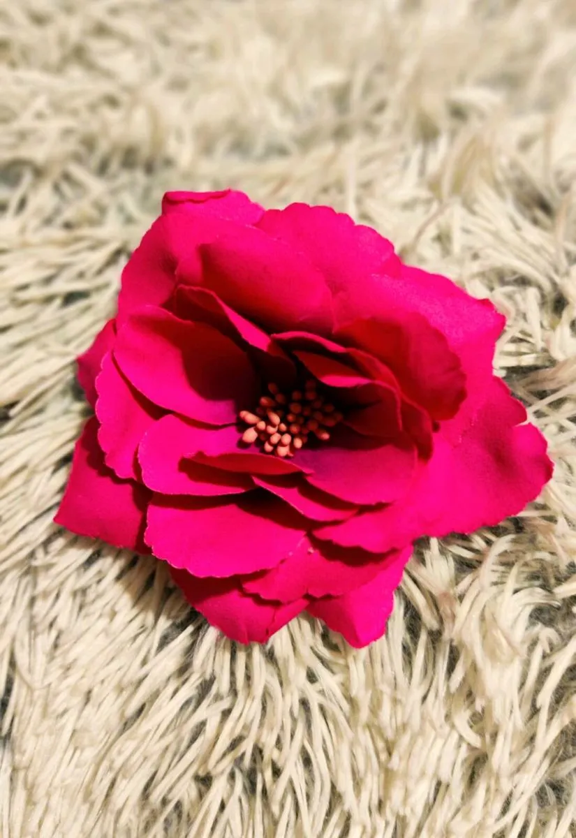 🌺 Bright Pink Flower Clip/ Brooch – Versatile & E - Image 3