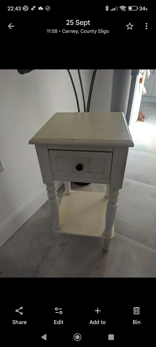 Wooden bedside cabinet - Image 2