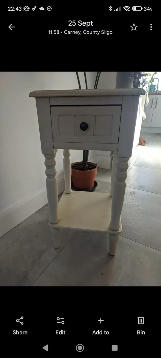 Wooden bedside cabinet - Image 3