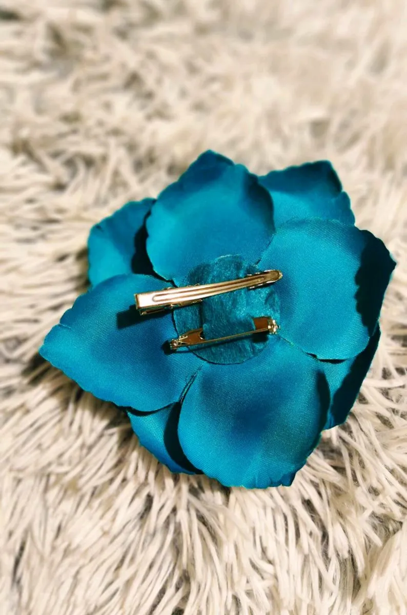 🌊 Teal or Blue Flower Hair Clip – Bold, Soft & Ve - Image 2