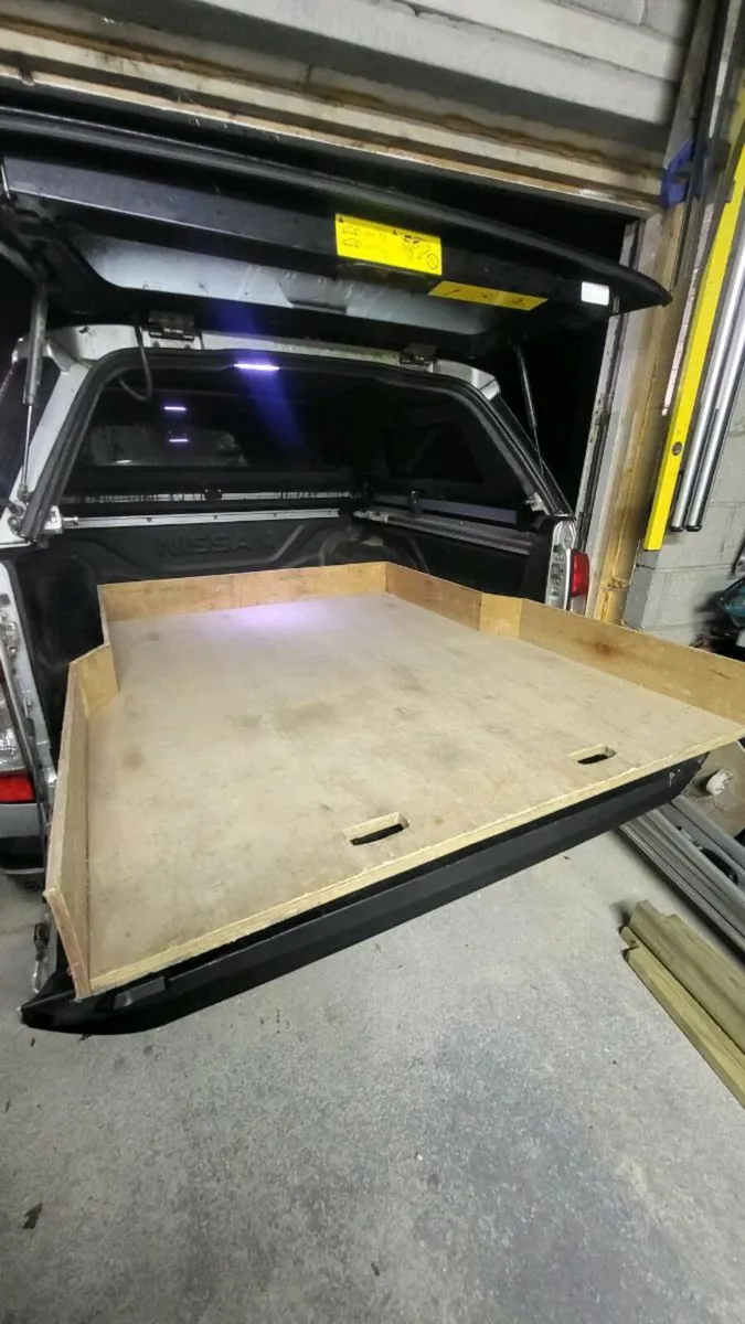 Removable roller tray made to measure - Image 1