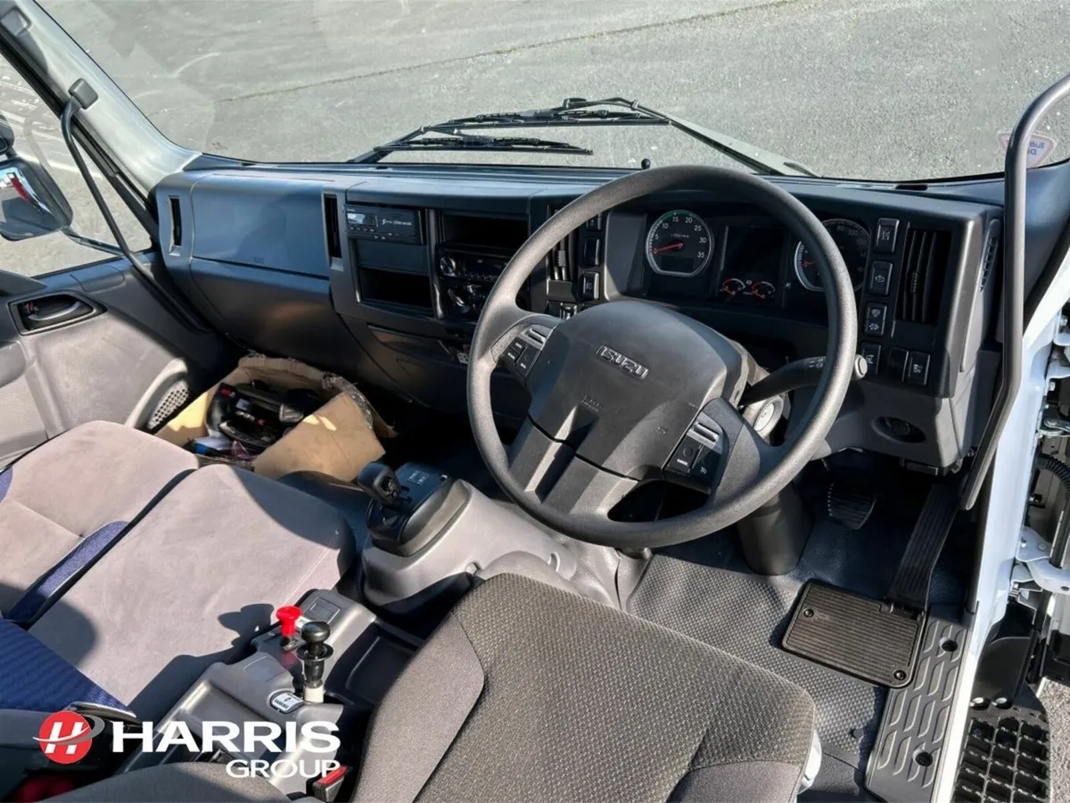 Isuzu NPR 5.2 - Image 2