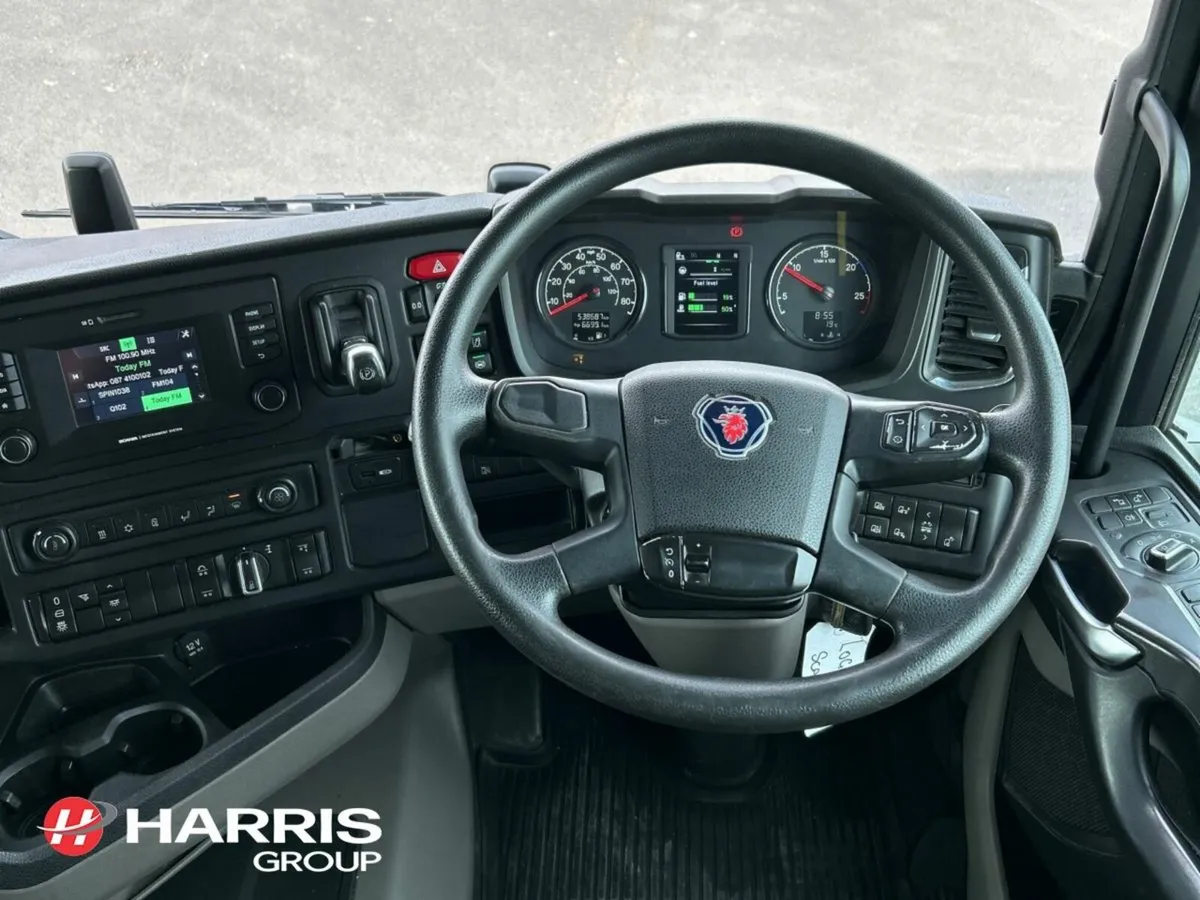 Scania R-Series R450 6x2 Tractor Unit - Image 4