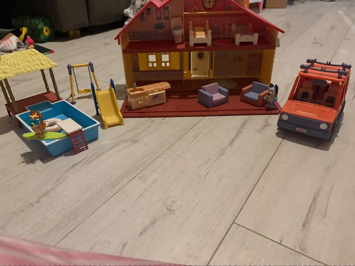 Bluey Toys - Image 1