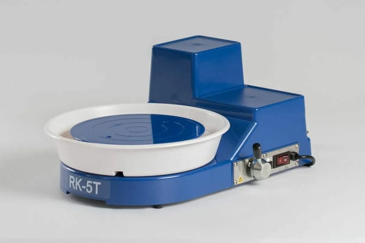 Pottery wheel - Image 1