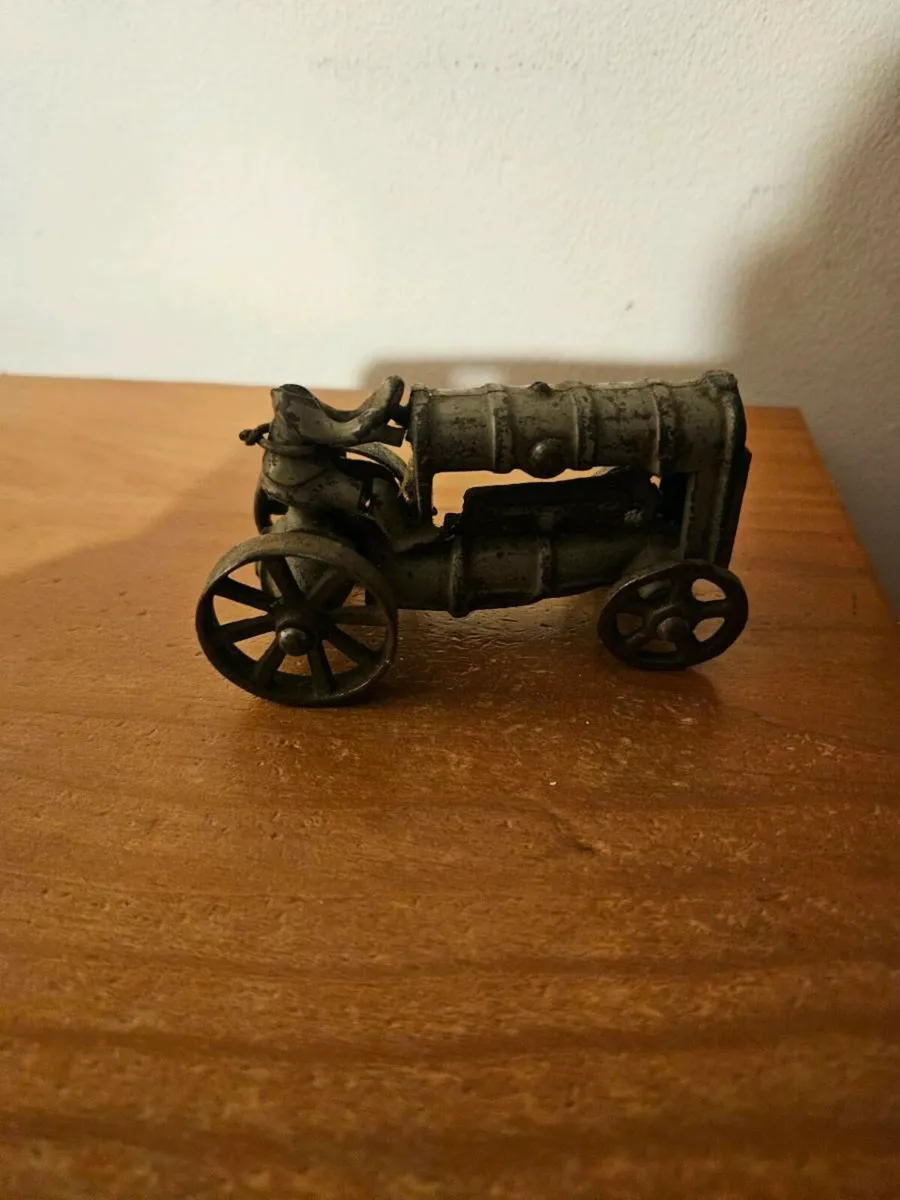 Vintage Die-cast Tractor Pre War - Image 3