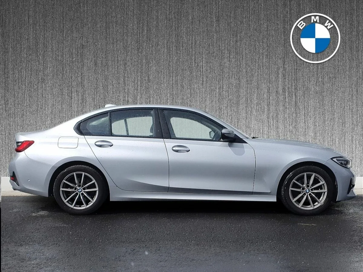 BMW 3-Series 318d SE Auto - Image 3