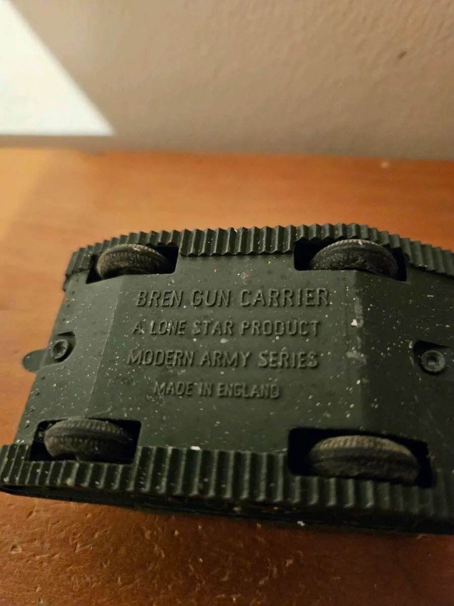 Corgi Lonestar Bren Carrier British WW2 - Image 4