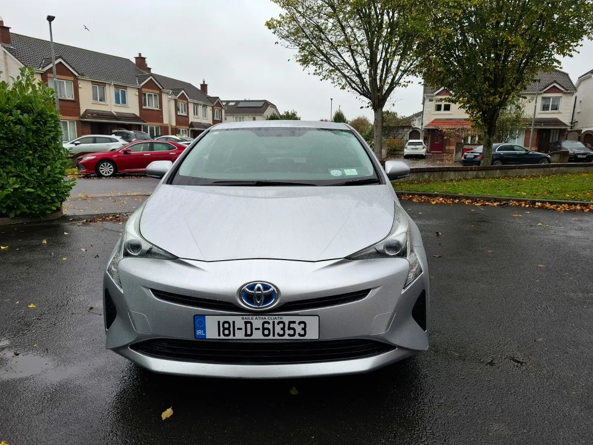 Toyota Prius 2018 - Image 1