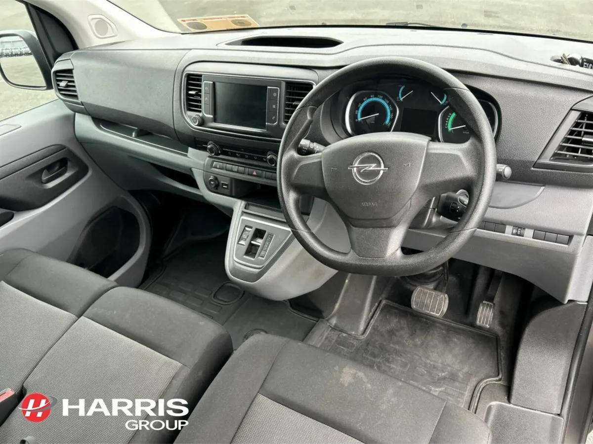 Opel Vivaro L1H1 BEV 50KWh Auto - Image 3