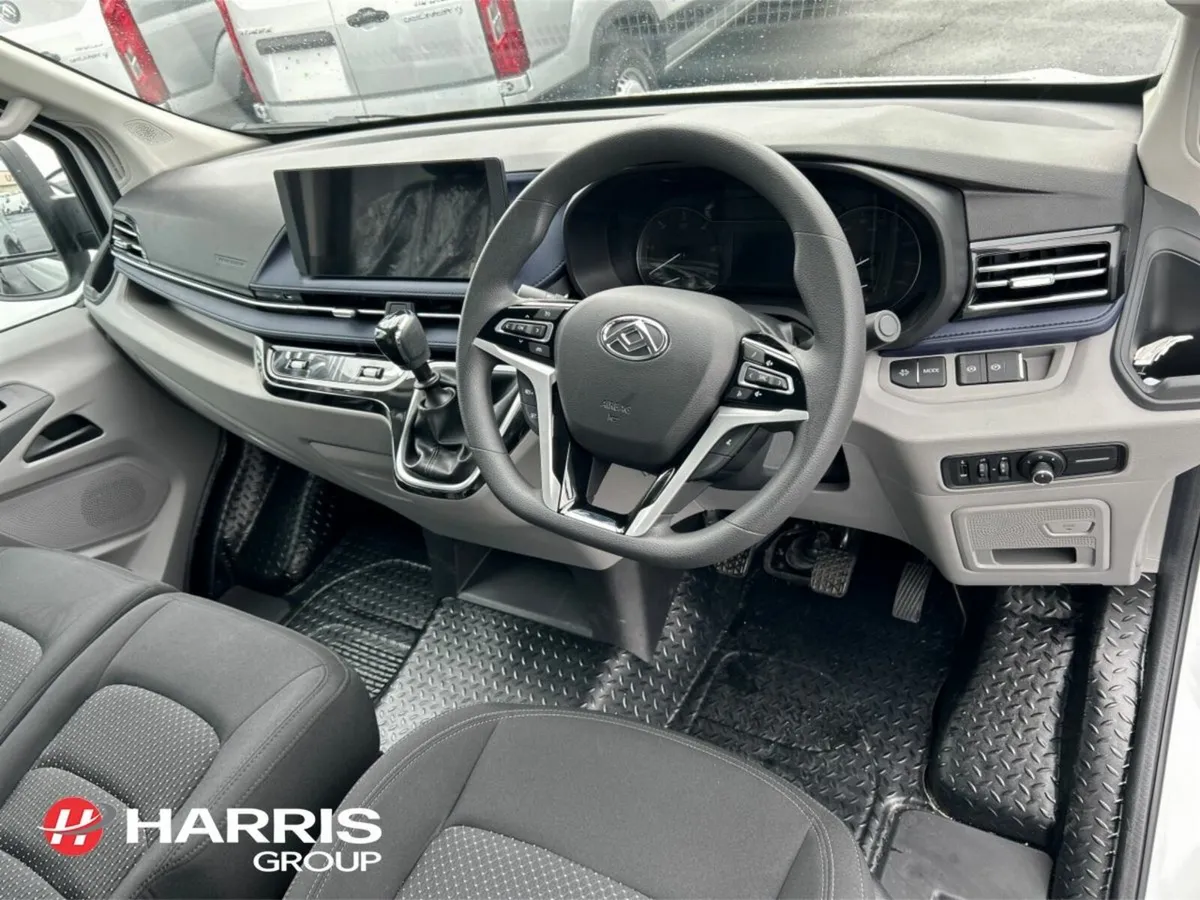 Maxus DELIVER 9 L3H2 Panel Van Base - Image 2