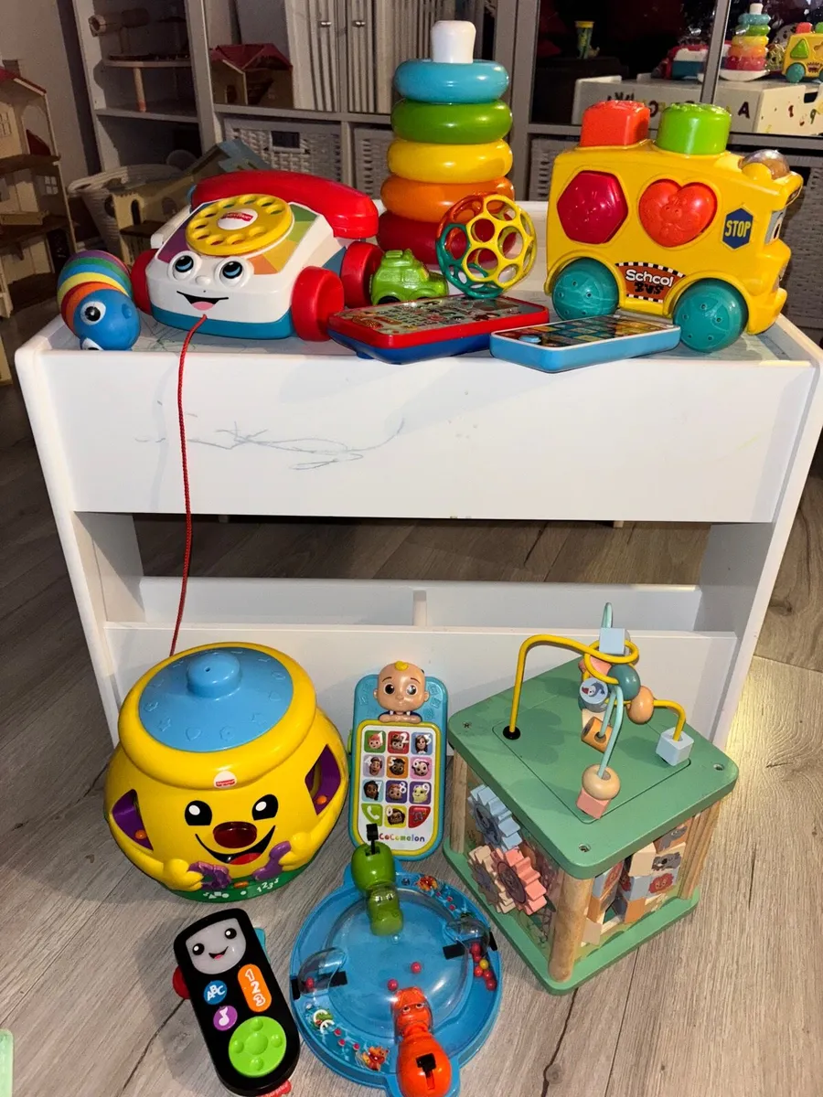 Toys - Image 1