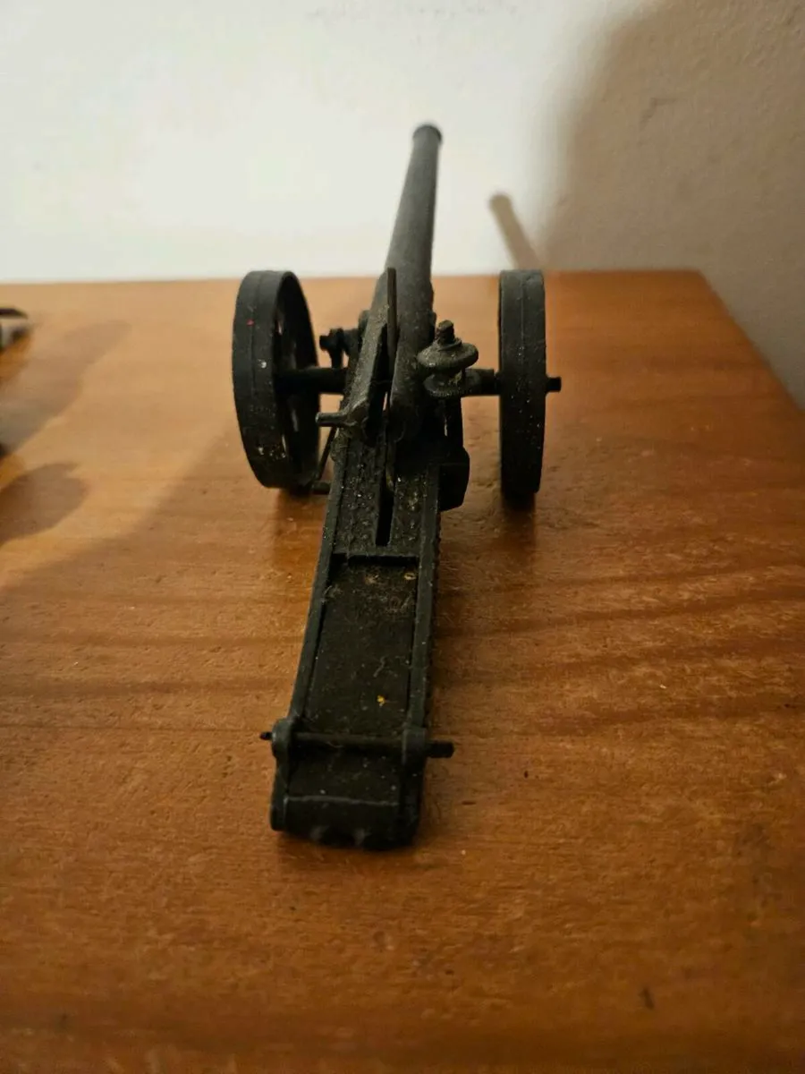 Vintage Britain's WW1 Naval Artillery - Image 4