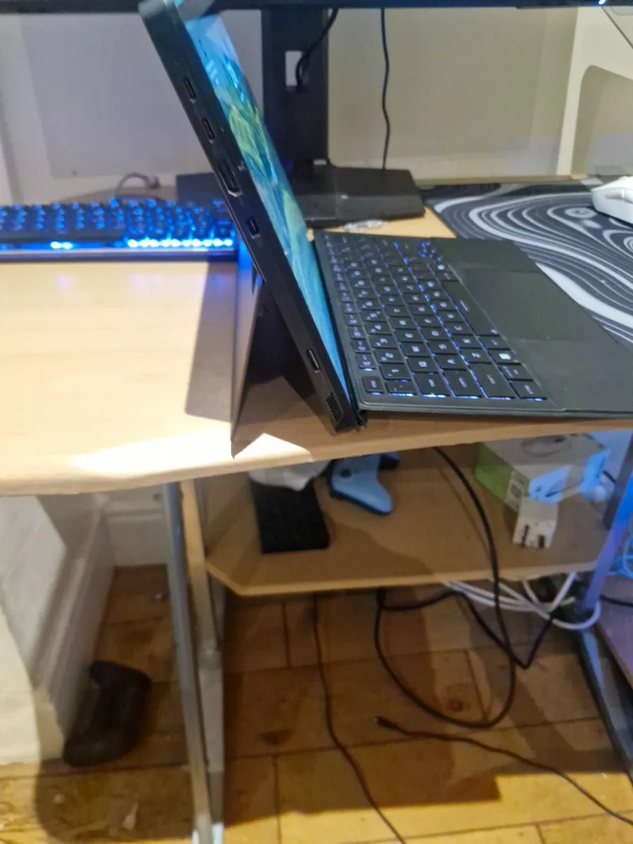 Asus Rog Flow z13 2025 32GB - Image 3