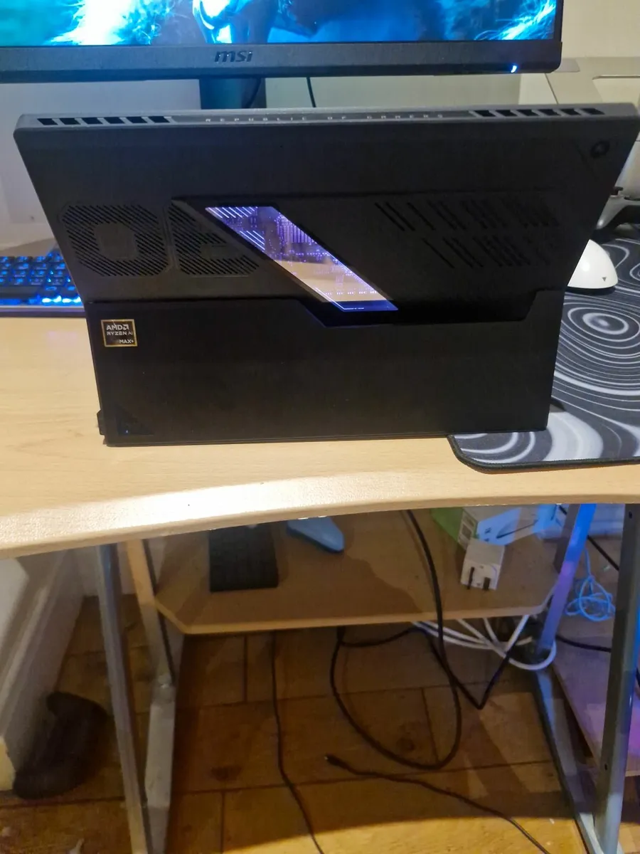 Asus Rog Flow z13 2025 32GB - Image 4