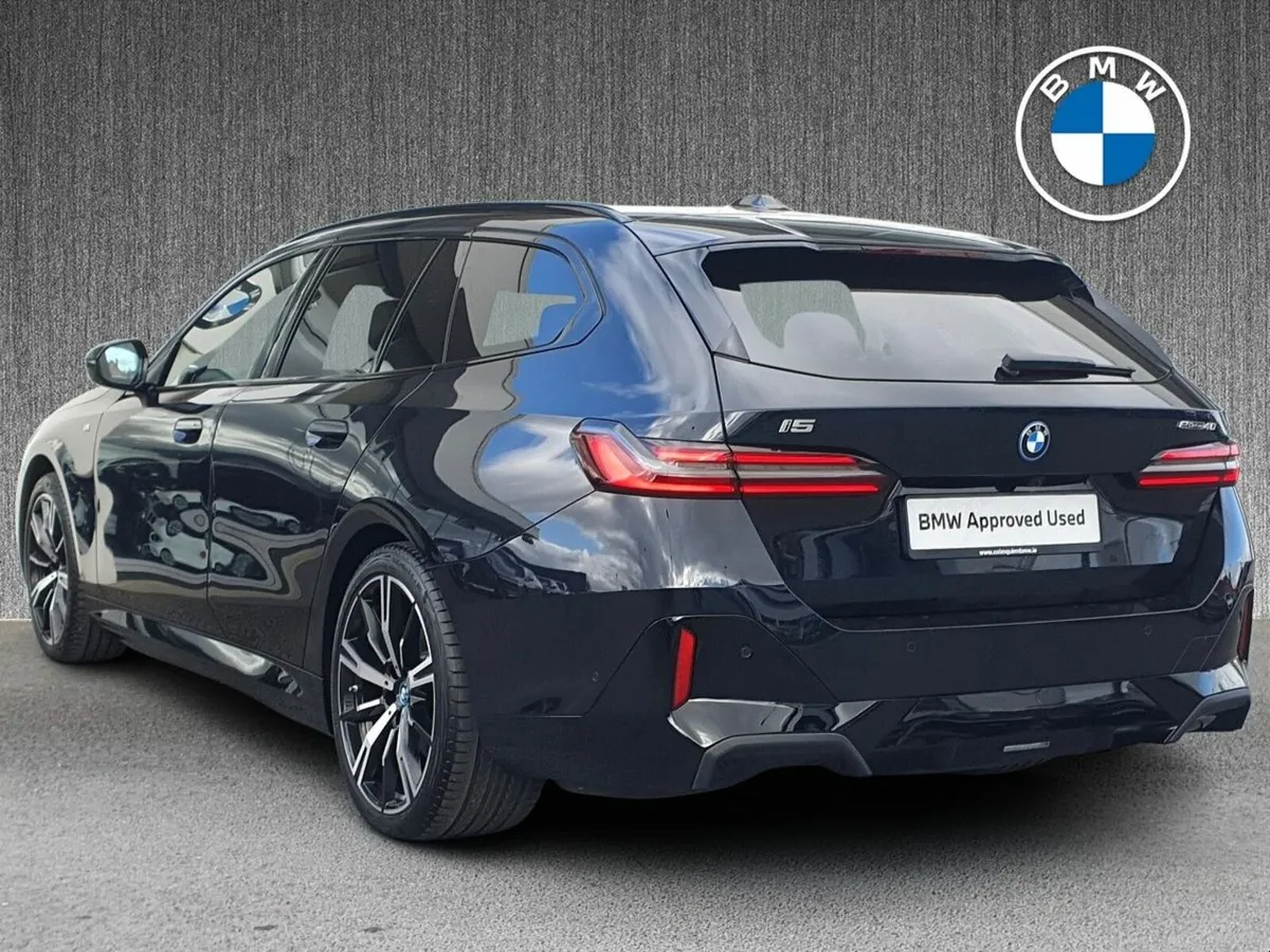 BMW i5 * 573 Km Range* i5 eDrive40 M Sport Pro Tou - Image 2