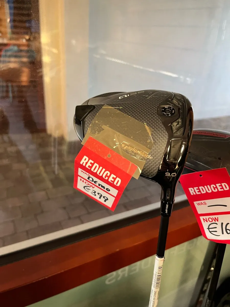 Golf clubs galore - Image 4