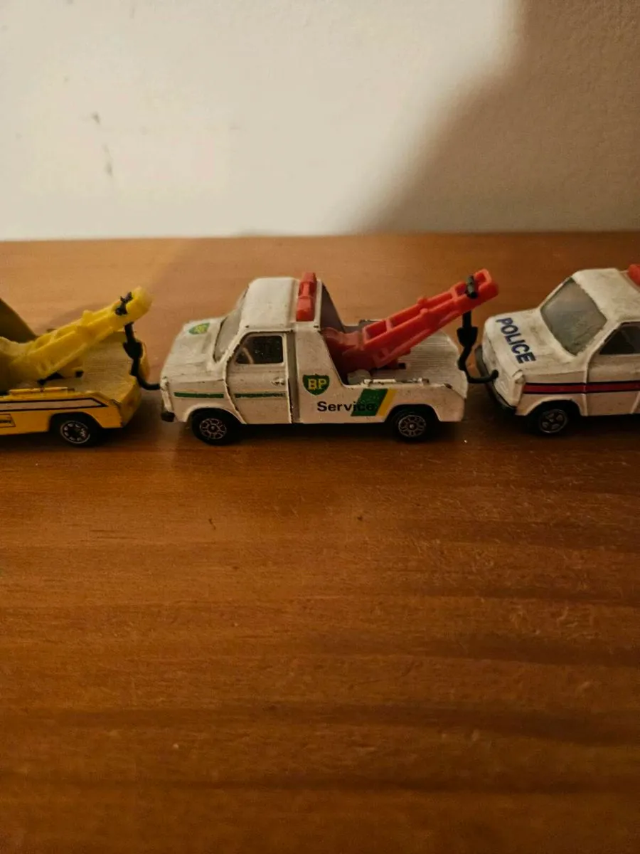 Corgi Ford Transit Tow Trucks - Image 3