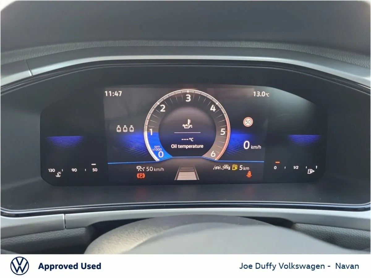 Volkswagen T-Roc EDITION 75 2.0TDI 116HP - Image 3