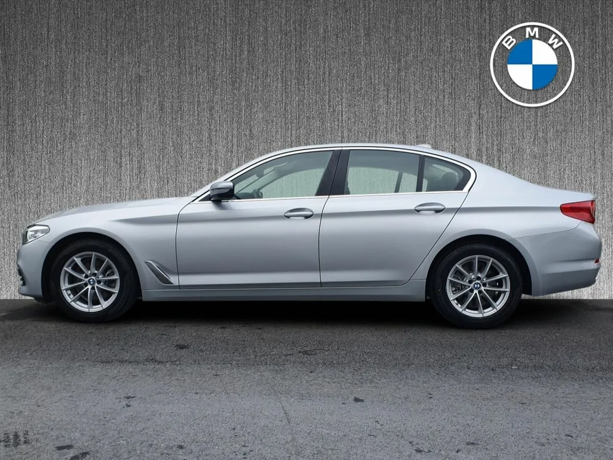 BMW 5-Series 520d SE Auto - Image 3