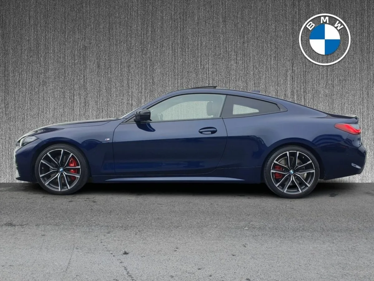 BMW 4-Series 420i M Sport Pro - Image 4
