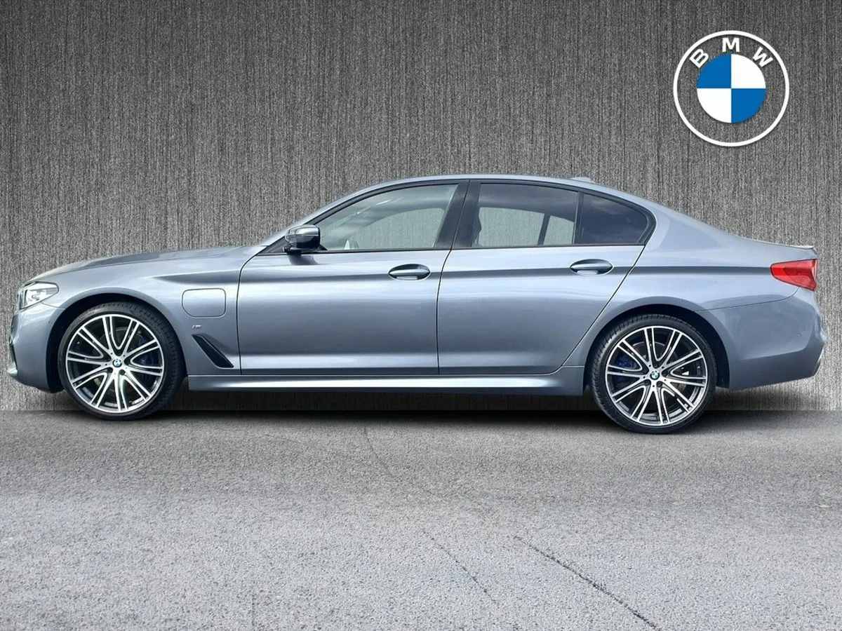 BMW 5-Series 530e xDrive M Sport - Image 3