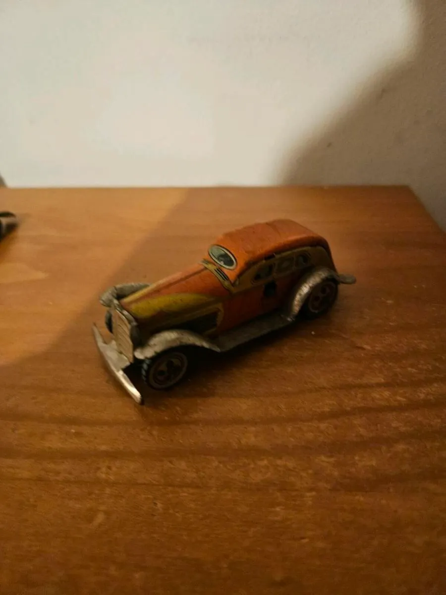Vintage Tinplate Car - Image 1