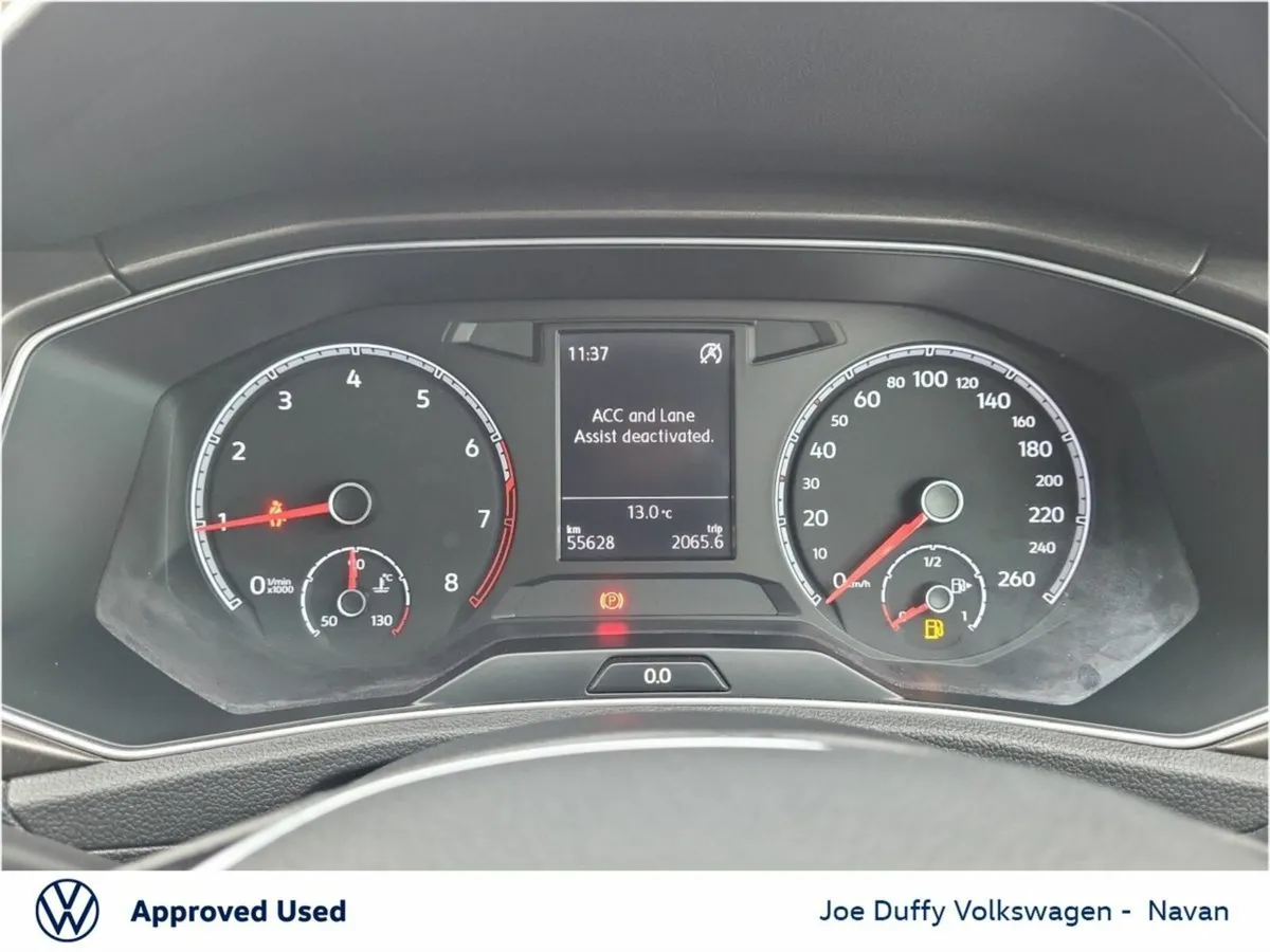 Volkswagen T-Roc DESIGN 1.0TSI 110HP - Image 3