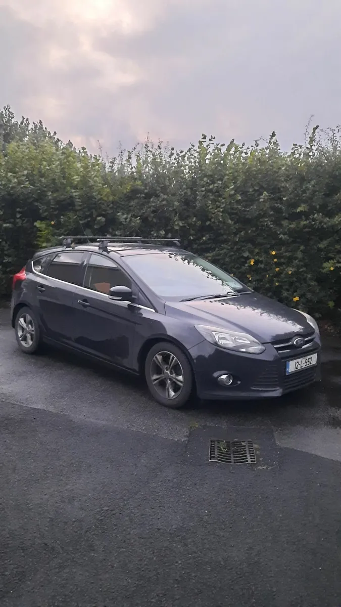 Ford Focus 2012 - Image 1