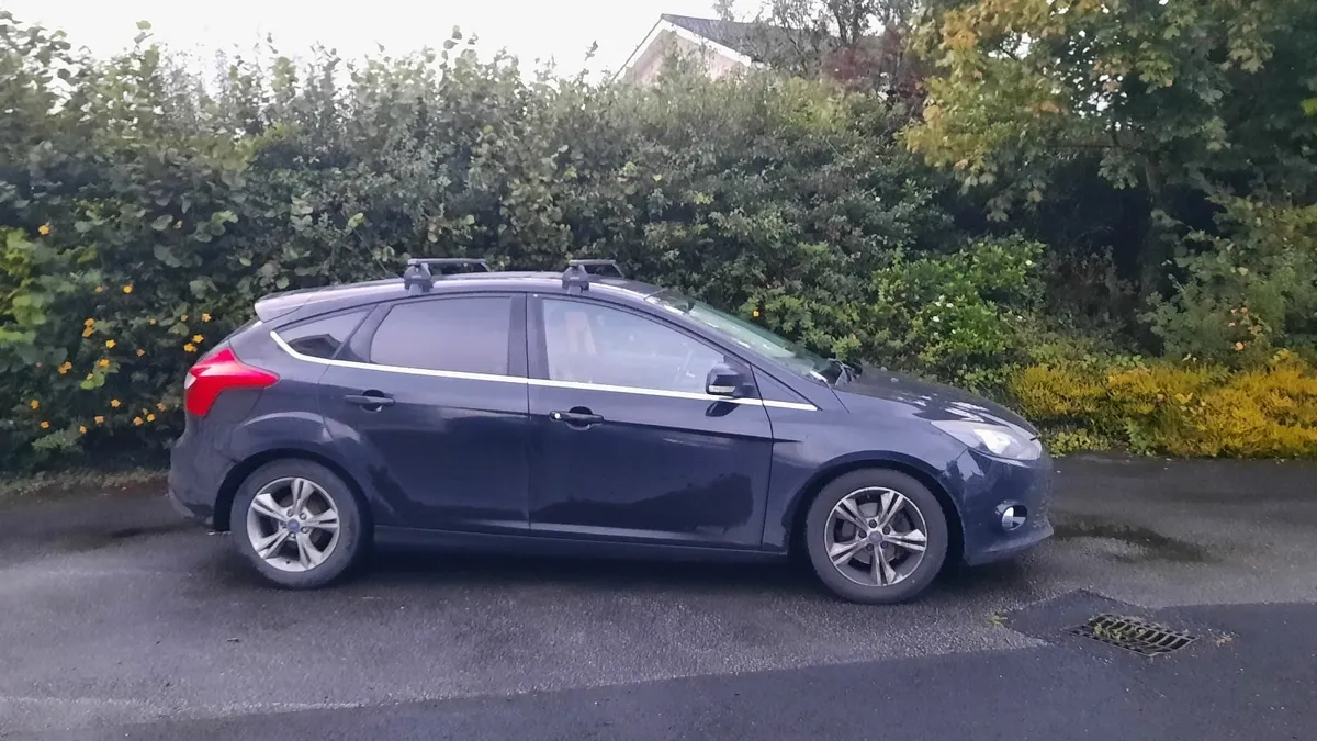 Ford Focus 2012 - Image 3