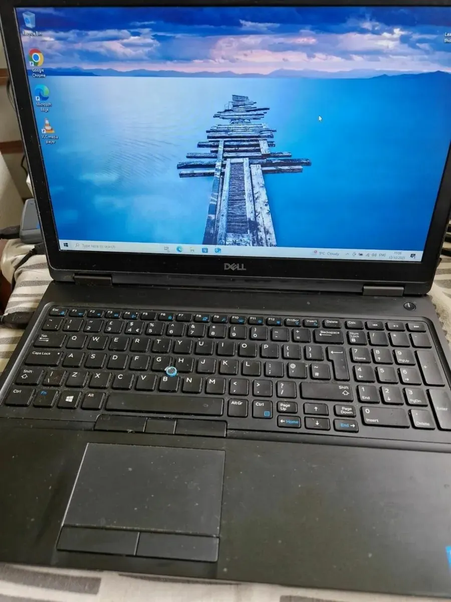 Dell Latitude 5590, Windows 10, 8GB Ram, 500GB HDD - Image 1