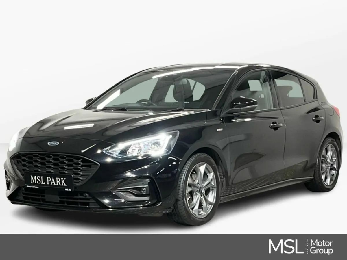 Ford Focus ST-Line 1.0T EcoBoost Hybrid 125PS - Re - Image 1