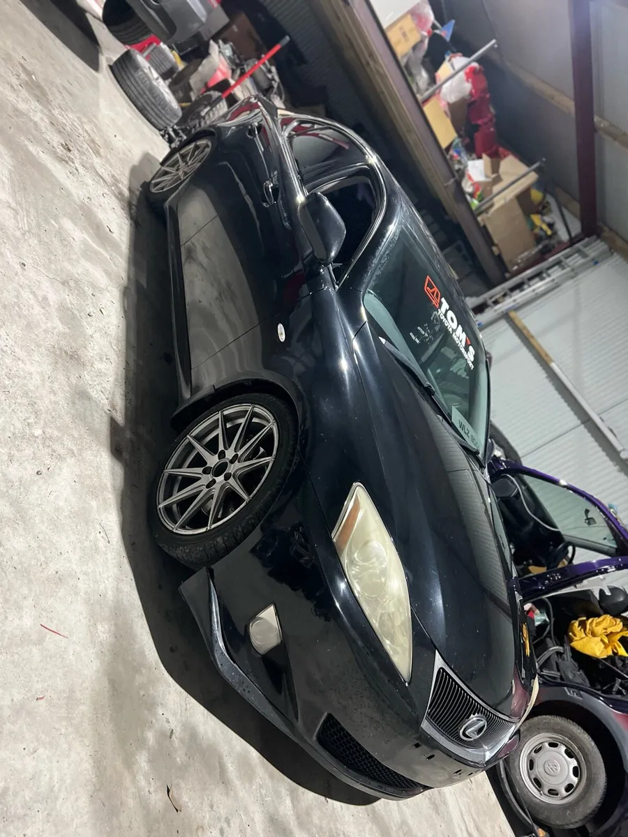Lexus is250 - Image 3