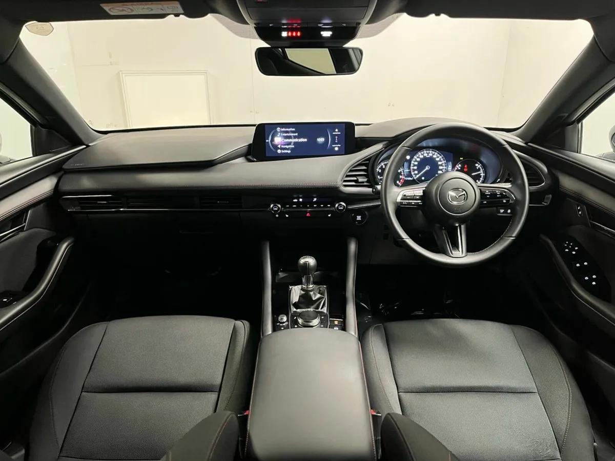 Mazda Mazda3 Homura 2.0L e-Skyactiv G 122PS - 5 YE - Image 2