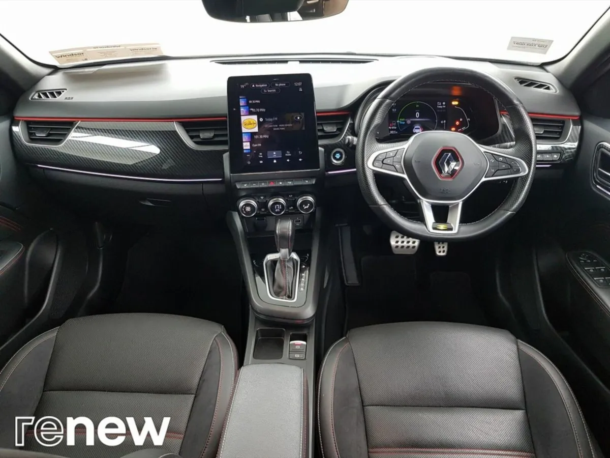 Renault Arkana R.S. LINE E-TECH HYBRID 145 AUTO - Image 4