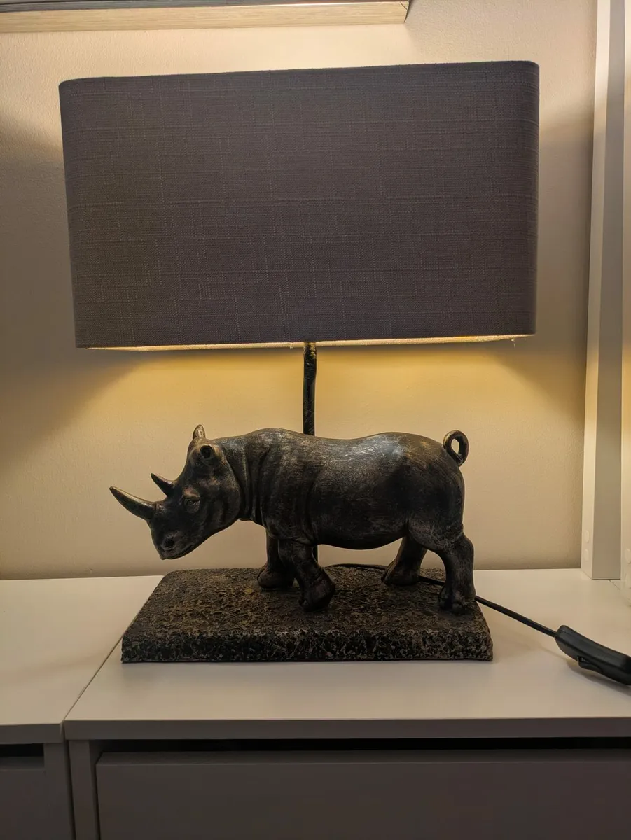 Next rhino lamp - Image 4