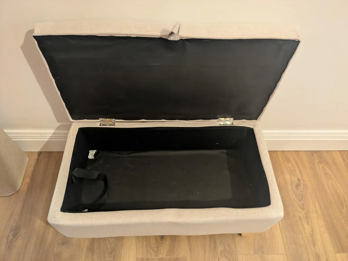 Beige cream ottoman - Image 3