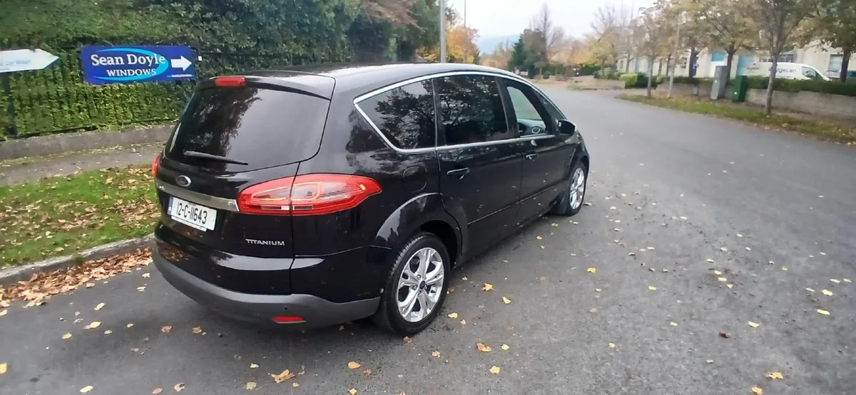 Ford S-Max 2012 - Image 4