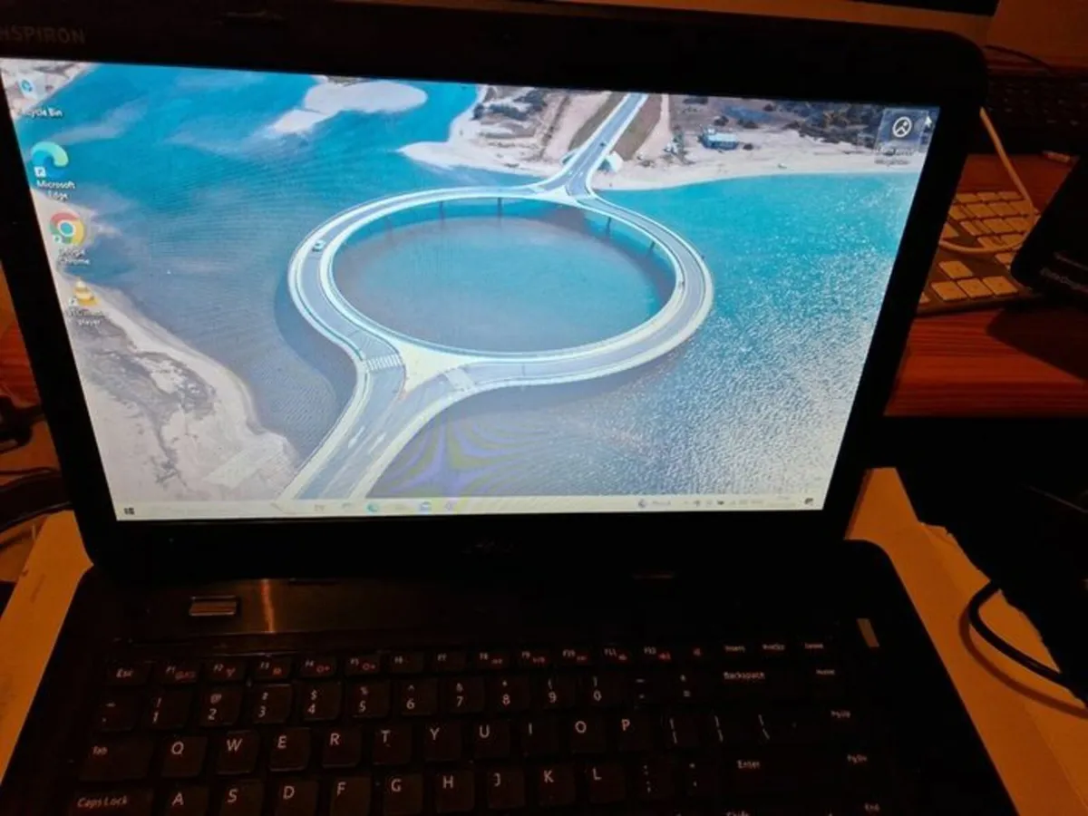 DELL Inspiron N4050 Laptop, i5-2450M 2.5GHz 4GB - Image 1