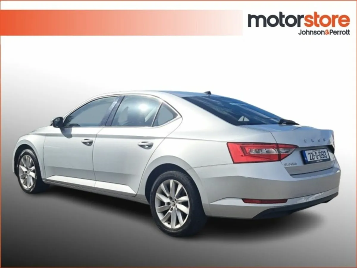 Skoda Superb 2.0TDI 122HP DSG Ambition (One Year W - Image 3
