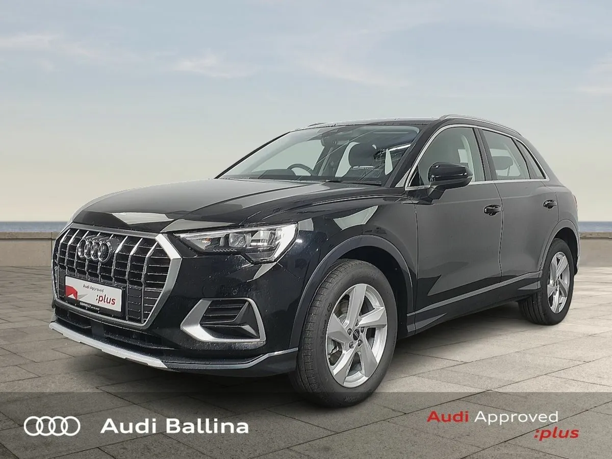 Audi Q3 MYTHOS BLACK TDI** AUTO** *REVERSE CAM* - Image 3