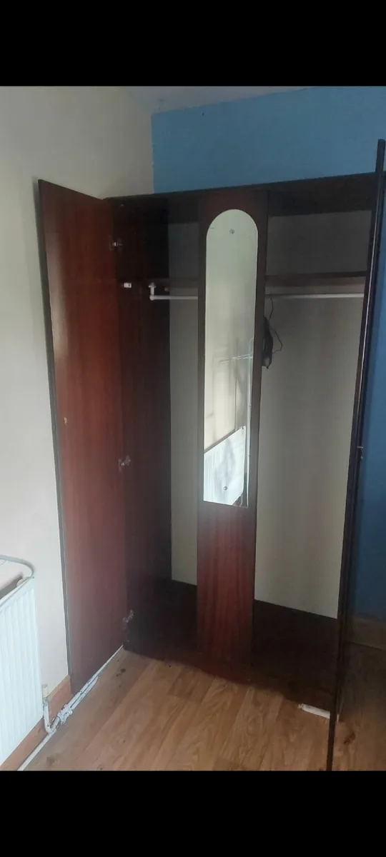 Wardrobe - Image 2