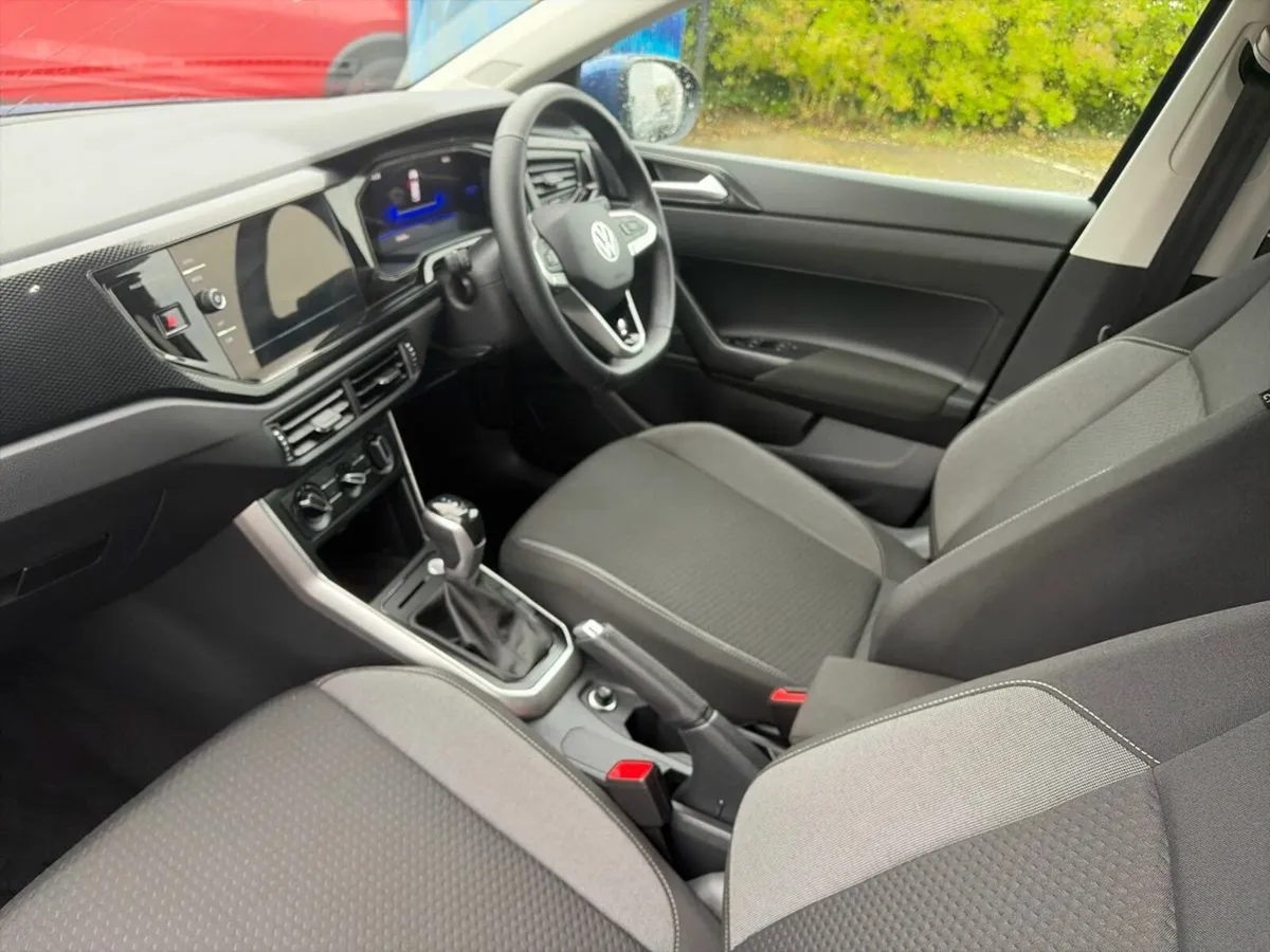 Volkswagen Taigo EDITION 75 1.0TSI 115HP AUTO - Image 3