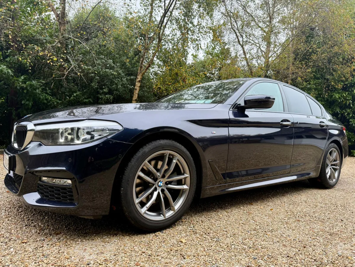 BMW 5-Series 520D G30 M SPORT *Only 63000km F.BMW. - Image 2