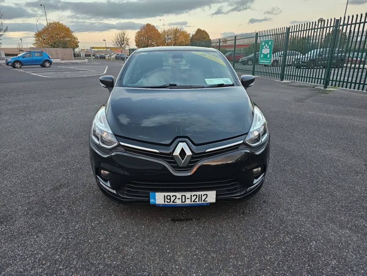 Renault Clio 1.5 DCI, DYNAMIQUE MODEL, LOW MILEAGE - Image 3